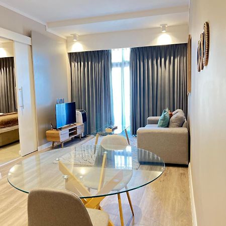 Апартаменты 519 Menlyn Maine Trilogy Претория Экстерьер фото